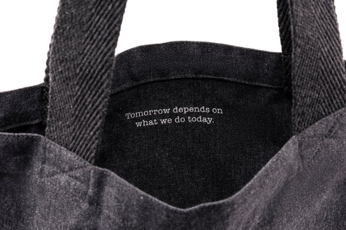 Trace & Carry Shops 12 oz